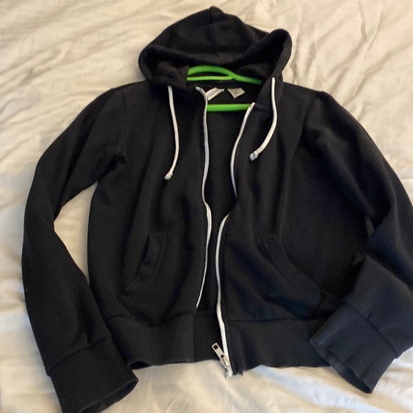 3/$15 Cute black hoodie with white zipper detail - Picture 1 of 1